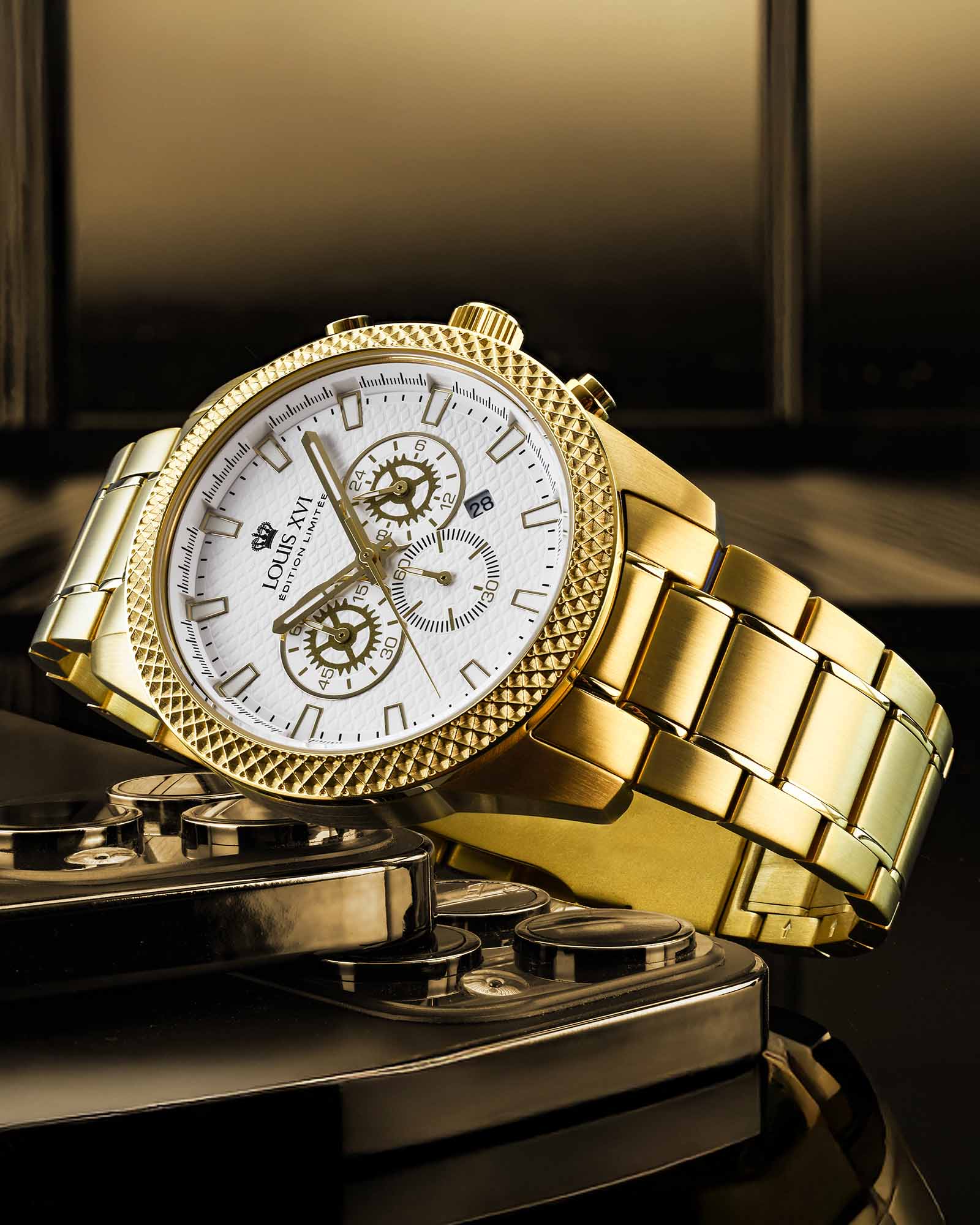 Mirage 3301 Chronograph Gold Weiss